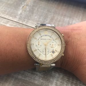 Michael KORS woman’s watch.